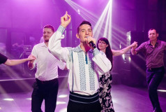 Виктор Дэнуцэ