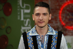 Виктор Дэнуцэ