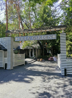 Villa Garden