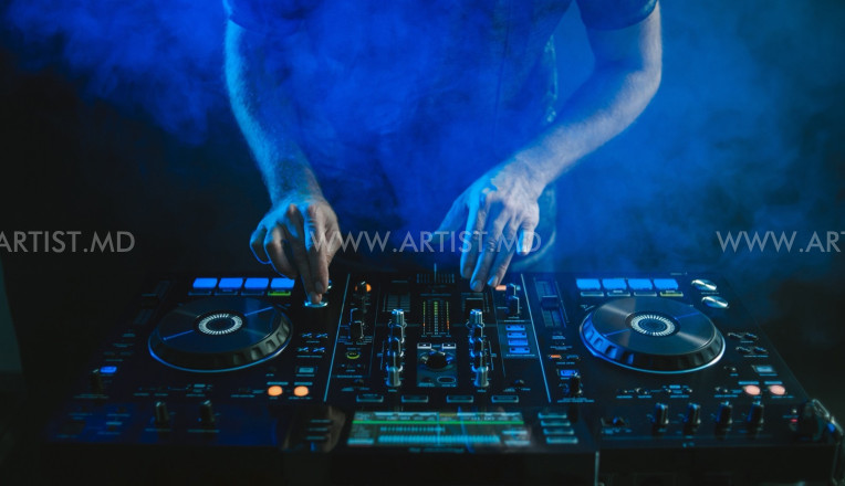 DJ Exclusive