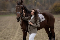 Юлия Лавренко